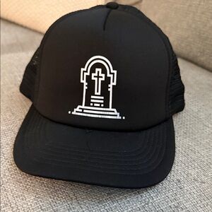 Bethel Worship “Ain’t no grave” Black Trucker Hat with Tombstone (adjustable)